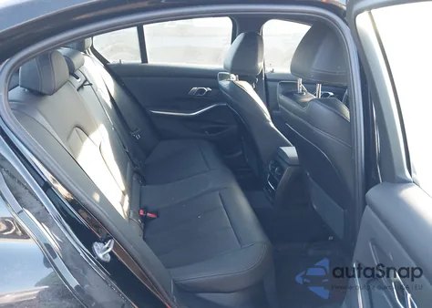 2022 BMW 330I xDrive из США, поврежденный, VIN 3MW5R7J06N8C34642